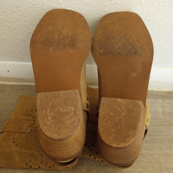 Women's Rocketdog Suede Leather Studded Motorcycle Boots Beige Size 6 - Picture 7 of 8